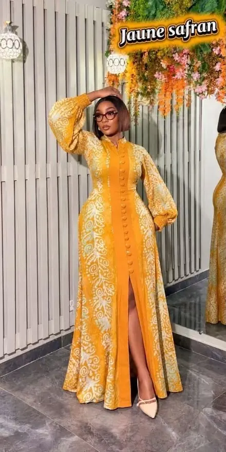 Robe longue fendue jaune safran